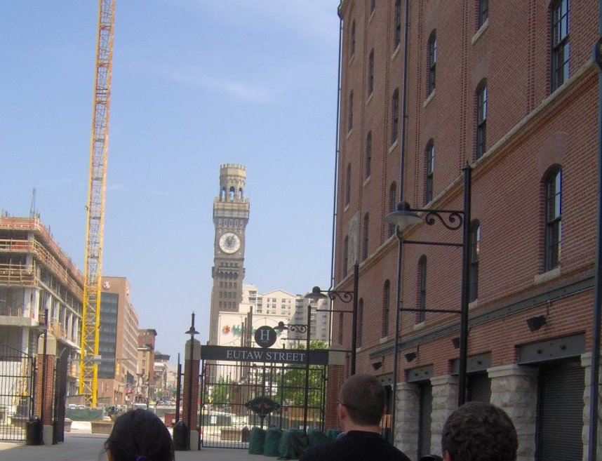 Bromo Seltzer Tower