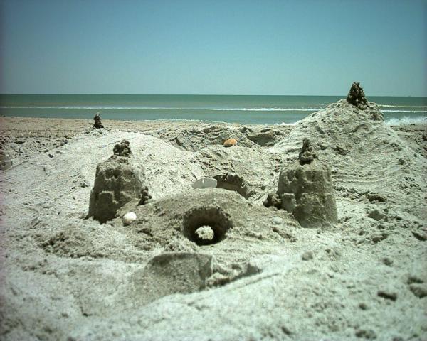 build sandcastles